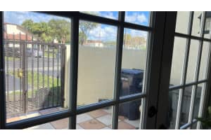 10050 Nw 4th Ln Miami, FL 33172 - MLS#A11738131