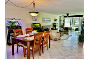 411 S Hollybrook Dr APT 105, Pembroke Pines, FL 33025, - MLS#A11738247