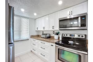9915 W Okeechobee Rd #2-308, Hialeah Gardens, FL 33016, Sold 08/26/25