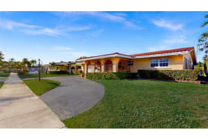 9941 SW 23rd St, Miami, FL 33165, Sold 05/21/25