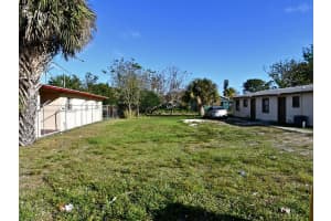 1118 N 16th Court Fort Pierce, FL 34950 Sold 12/01/25