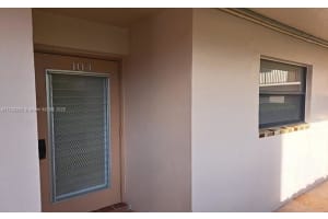 10433 Sunrise Lakes Blvd 104 Sunrise, FL 33322 - MLS#A11738293