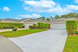 1009 Island Manor Dr, Greenacres, FL 33413, Sold 08/28/25