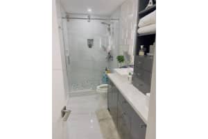 1410 S 22nd Ave Hollywood, FL 33020 - MLS#A11738414