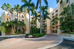 717 Crandon Blvd, Key Biscayne, FL 33149, Sold 06/02/25