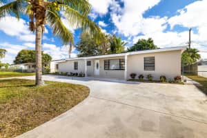 16101 NW 28th Pl, Opa-locka, FL 33054, Sold 04/01/25