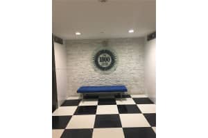 1800 N Bayshore Dr, Miami, FL 33132, Sold 04/28/25