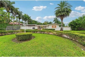 8365 SW 4th St, Miami, FL 33144, Sold 04/17/25