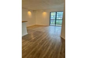 903 NE 199th St APT 101, Miami, FL 33179, Sold 05/23/25