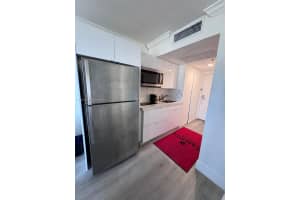 19201 Collins Ave, Sunny Isles Beach, FL 33160, Sold 05/27/25