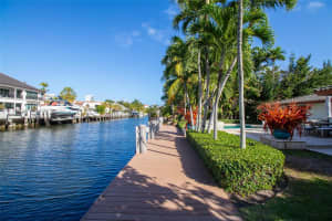 2425 Barcelona Dr Fort Lauderdale, FL 33301 - MLS#A11738662