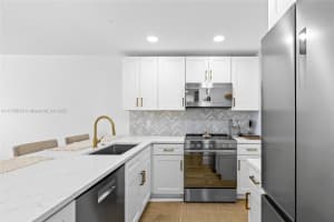 301 N Ocean Blvd APT 302, Pompano Beach, FL 33062, - MLS#A11738678