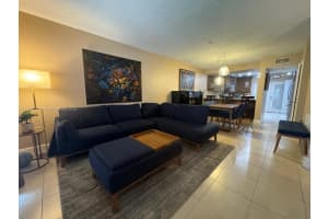 2401 NW 11th St, Miami, FL 33125, Sold 03/31/25