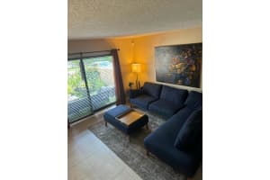 2401 NW 11th St, Miami, FL 33125, Sold 03/31/25