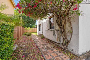 11260 SW 157th Ct, Miami, FL 33196, Sold 06/12/25
