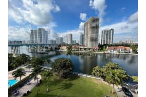 19390 Collins Ave 817, Sunny Isles Beach