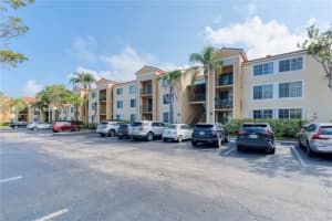 160 Yacht Club Way, Hypoluxo, FL 33462, Sold 04/10/25