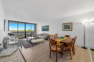 90 Edgewater Dr, Miami, FL 33133, Sold 04/01/25
