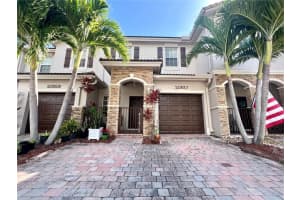 21937 SW 93rd Pl, Cutler Bay, FL 33190, Sold 05/16/25