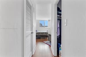 Building B, 19380 Collins Ave, Sunny Isles Beach, FL 33160, Sold 07/17/25