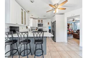 9350 Sw 165th St Palmetto Bay, FL 33157 - MLS#A11739170