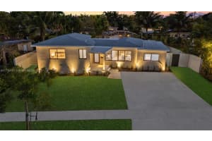 142 NE 122nd St, North Miami, FL 33161, Sold 04/16/25