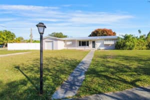 16401 SW 92nd Ave, Palmetto Bay, FL 33157, Sold 07/14/25