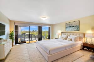 2843 S Bayshore Dr, Coconut Grove, FL 33133, Sold 05/15/25