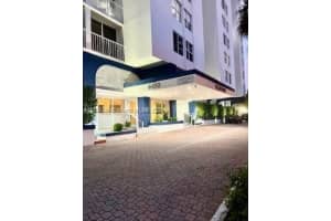 6450 Collins Ave APT 509, Miami Beach, FL 33141, - MLS#A11739248