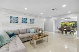 1017 NE 3rd St, Hallandale Beach, FL 33009, - MLS#A11739258