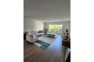 1235 Pennsylvania Ave 3e Miami Beach, FL 33139 - MLS#A11739348