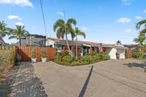 1921 SW 23rd Ave, Fort Lauderdale, FL 33312, Sold 04/17/25