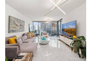 1000 Brickell Plz 2615, Miami