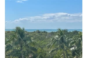 1121 Crandon Blvd D404, Key Biscayne