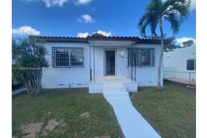 310 SW 67th Ave, Miami, FL 33144, Sold 05/16/25