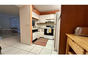 10700 NW 14th St, Plantation, FL 33322, Sold 06/17/25