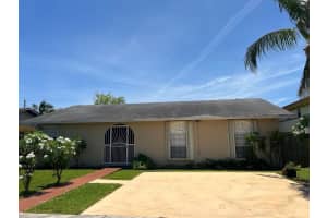 809 SW 10th St, Hallandale Beach, FL 33009, Sold 07/30/25