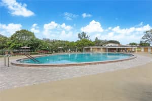 275 Windsor L #275, West Palm Beach, FL 33417, - MLS#A11739473