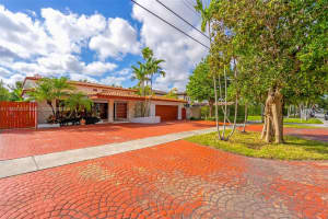 8370 SW 48th St, Miami, FL 33155, Sold 03/24/25