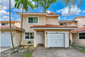 8425 NW 40th Ct, Sunrise, FL 33351, Sold 03/21/25