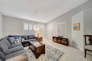 950 Briar Ridge Rd, Weston, FL 33327, Sold 05/30/25