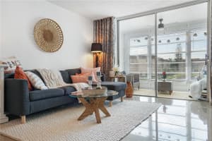 8881 Sunrise Lakes Blvd, Sunrise, FL 33322, Sold 04/16/25