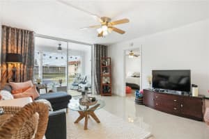 8881 Sunrise Lakes Blvd, Sunrise, FL 33322, Sold 04/16/25