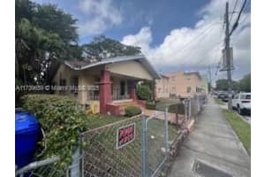 420 SW 13th Ave, Miami, FL 33135, - MLS#A11739659