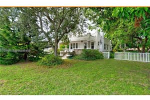 130 SW 1st Ave, Hallandale Beach, FL 33009, Sold 04/23/25