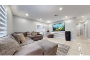 734 SW 8th Terrace, Florida City, FL 33034, Sold 03/11/25