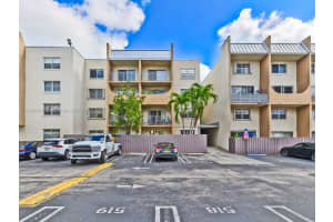10900 SW 104th St APT 114, Miami, FL 33176, - MLS#A11739895