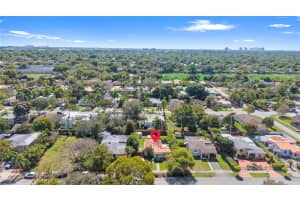 5822 SW 41st St, Miami, FL 33155, Sold 04/30/25