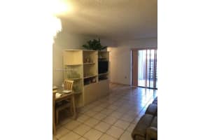 10249 Nw 9th St Cir 110-8, Miami