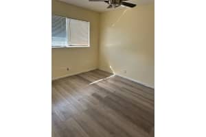 735 Ridge Rd 1 Lantana, FL 33462 - MLS#A11740011